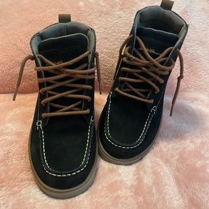 Eddie Bauer women booties